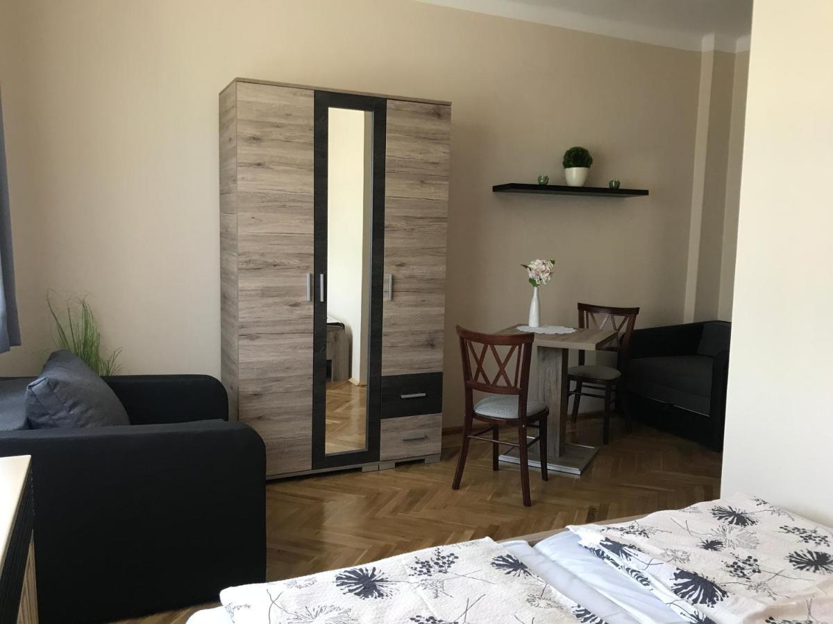 Venusz Ueduelocentrum Tiszacsege 외부 사진